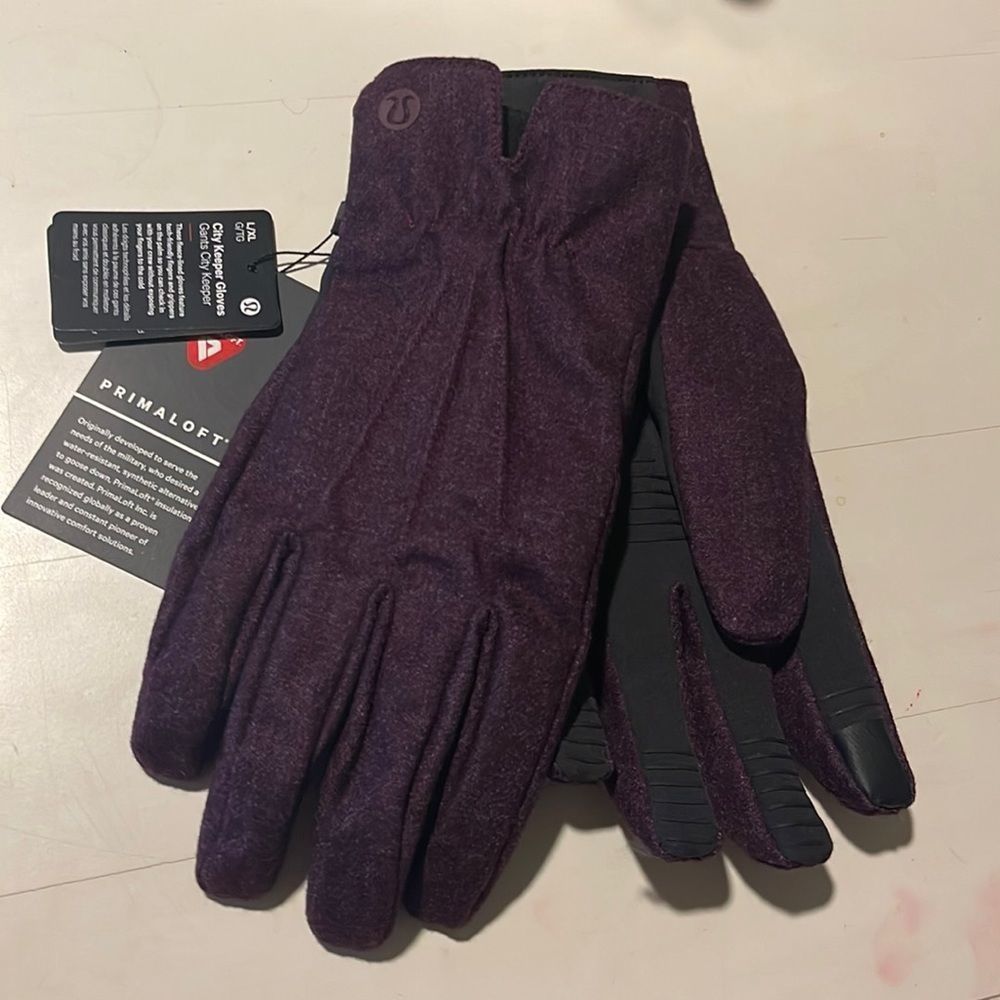 LULULEMON City Keeper Gloves L/XL NEW PURPLE tech-friendly